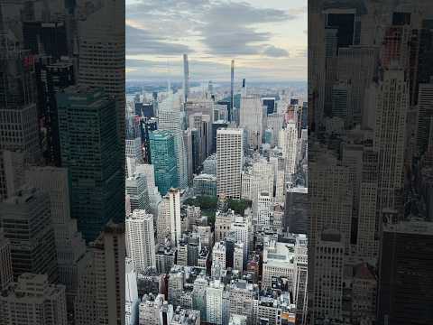 Stunning Sunset view of Manhattan, New York from the Empire State Building!#empirestatebuilding #nyc