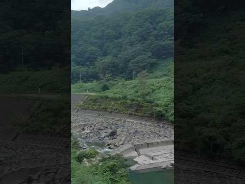 長野県と新潟県の県境 #新潟県 #気動車 #たびその #長野県 #鉄道 #小谷村 #train #見た事も無い悪夢の世界 #糸魚川市 #jr西日本