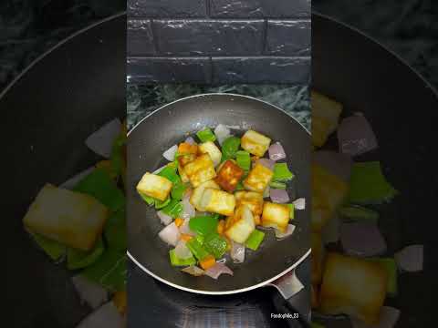 Restaurant style chilli paneer