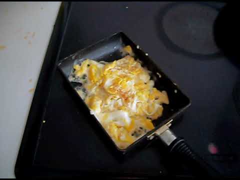 Cooking egg