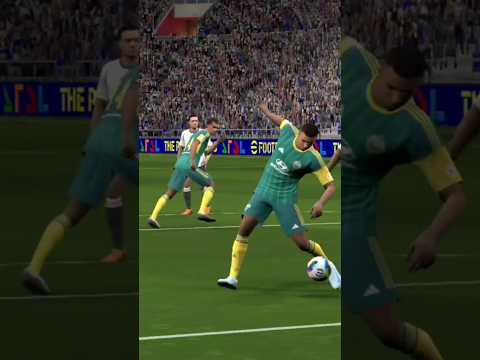 This called brilliant pass🔥#football #pes #pesmobile #efootball #shorts #viral #youtubeshorts