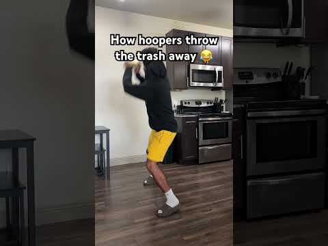 Hoopers😂 #nba #nbaplayoffs #nbabasketball #basketball #basketballgame #lebron #lakers #hooper #skit