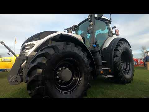 2023 Valtra Q305 Unlimited 7.4 Litre Diesel Tractor (305 HP) B&B Tractors #mms23