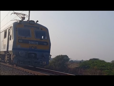 19105-Paldhi MEMU Deathly Speed At Arrive Nandurbar