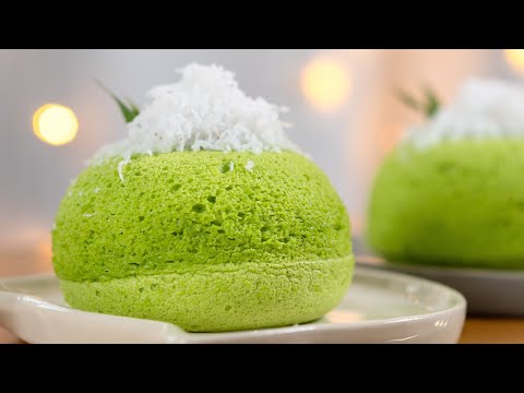 Ondeh-Ondeh Lava Cake | Easy Recipe [ENG SUB] 💚 香兰椰丝流心椰糖蛋糕 | 天然色素、简单易做的高颜值甜品 (My Lovely Recipes)