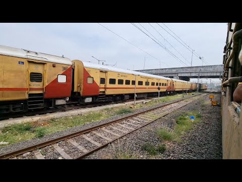 MUMBAI CSMT To HYDERABAD | Full Train Journey 12701/Hussain Sagar SF Express Indian Railways Full HD