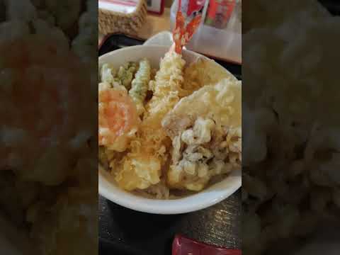 【うどん屋さんの天丼】専用ダレをかけて食う！