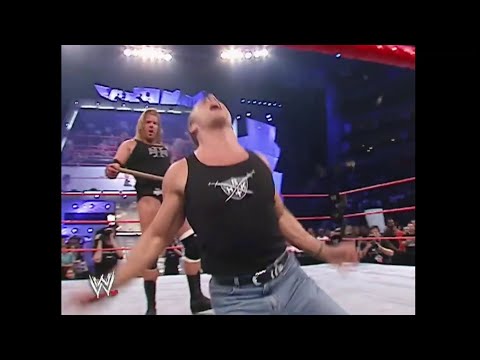 Evolution destroys everyody - RAW 05 April 2004