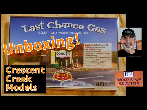 Unboxing Last Chance Gas Craftsman Structure Model