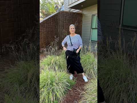 Amazon Tee and Pencil Skirt Classic Look #styleover50 #fashion #midsizefashion