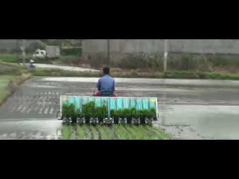 The world's first household portable single-wheel 14-row rice transplanter