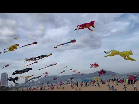 Wow! The Festival of Flying Kite is very beautiful.