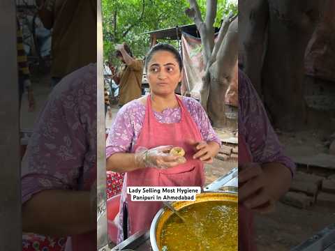 In Ahmedabad Lady Selling Most Hygiene Panipuri #womenempowerment #ahmedabad #panipuri #shorts