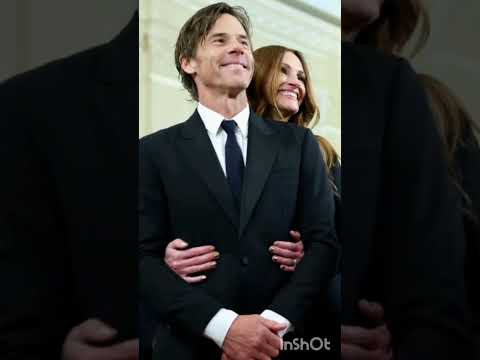 Julia Roberts with #husband Denial Roder #beautiful #captions #short😍