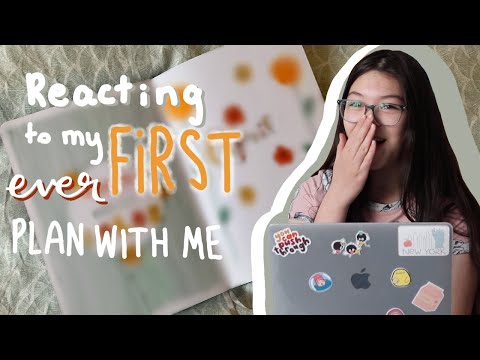 Reacting to my First EVER Plan With Me Video | Orange Flower Theme