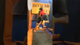 Rakai Dunks on Sophia🤣 #2xrakai #clips #funny #dunk #skyzone