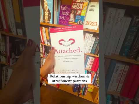 Best books to learn about love & relationships❤️🦋 #shorts #youtubeshorts #booksonlove #selfgrowth