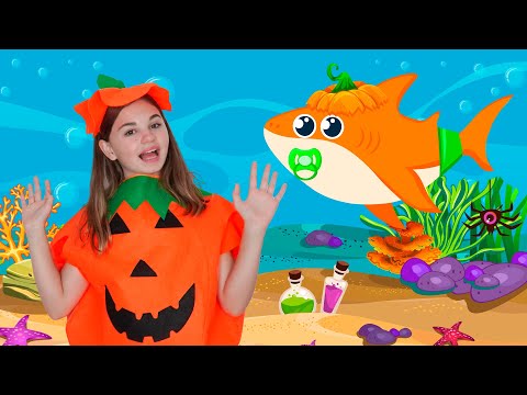 Baby Shark 🎃 Halloween Story in Kids Songs