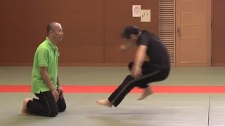 つながり感があるから弾け飛ぶ　　【つながり感も素材のひとつ】　【合気道の達人・武術の達人・武道の達人研究　素材を使えば誰でも達人！？　素材開発による非意識力・達人研究のたくみの会】