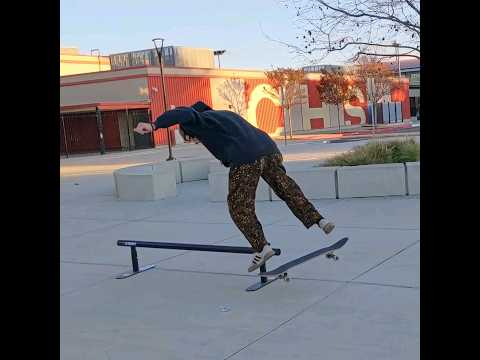 Raw clips: Learning how to front boardslide