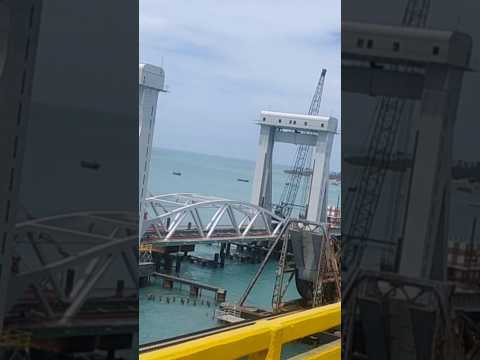 Pamban Bridge Rameshwaram #pambanbridge #pamban_bridge #shorts #trending #youtubeshorts