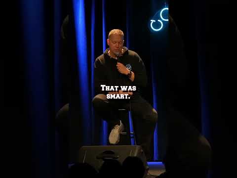 I'd retire too if I was a policeman in Oakland #garyowen #garyowencomedy #crowdwork #standup