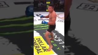 Horiguchi’s use of feints into his karate blitz #shorts #mma #karate #Bellator295 #kyojihoriguchi