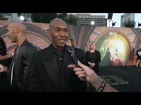 Wicked LA Dorothy Chandler Pavilion Premiere - itw Paul Tazewell (Official video)