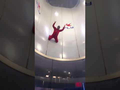 Literal Air Guitar at iFLY Fort Lauderdale 🤘🎸 Rock On Indoor Skydiving Trick #shorts