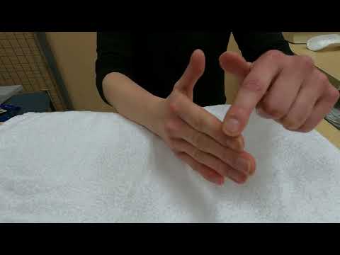 Hand injury exercise 2: Active finger hook fist