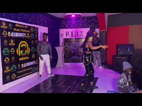 Legend Muzik Lexx Lexx & Zainnie Zilla Performing At P-Lax Lounge 2021