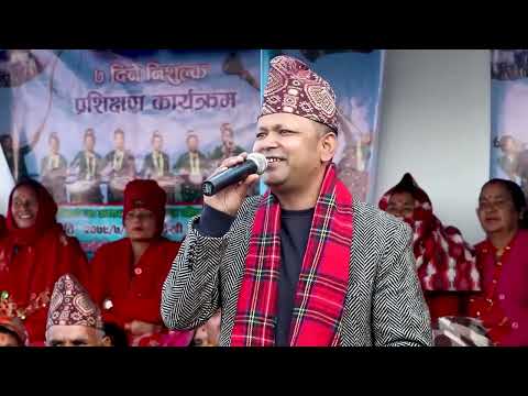 Raju Pariyar आमा तिम्रो दुधको भाराले Kala Ghar सम्मान स्वरुप  कलाघरको मानार्थसदस्य राजु परियारलाइ