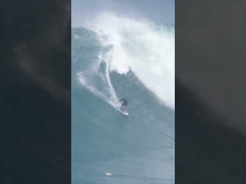 EXTREME BIG WAVE SURFING AT "JAWS" KAI LENNY TWO HUGE AIRS!!! #shorts