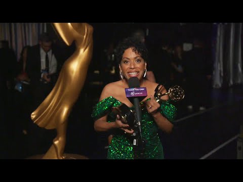 Liza Colón-Zayas: 76th Emmy Awards Thank You Cam