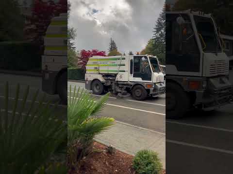 🇺🇸通りを掃除する車ストリートスィーパーStreet Sweeper