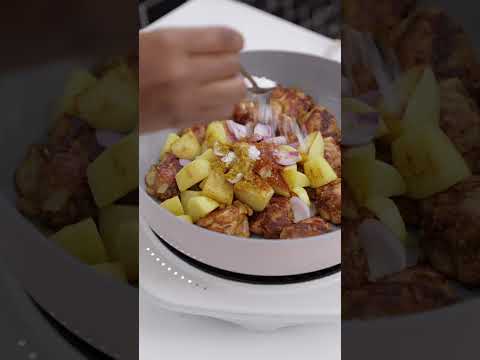 This one-pot chicken & potato recipe will have everyone begging for more #youtubeshorts #onepotmeal