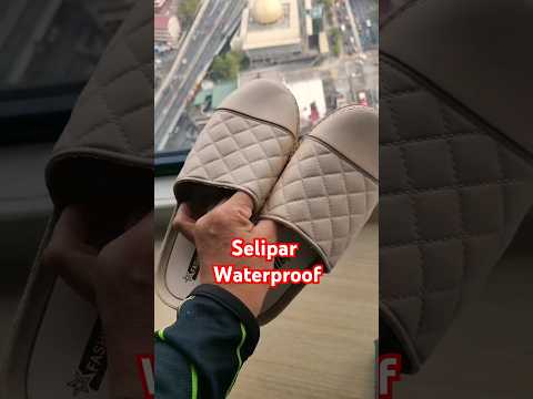 Selipar Waterproof beli sini.. https://vt.tiktok.com/ZSjEYDrBv/