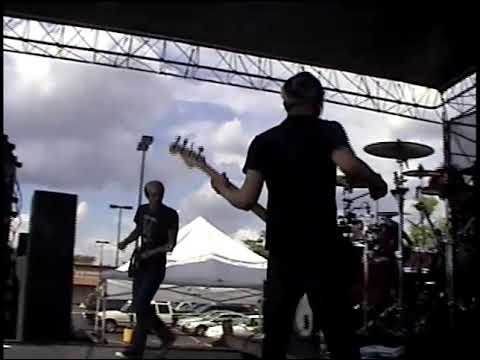 THE USED - 2003.06.27 NOBLESVILLE, IN, VERIZON WIRELESS AMPHITHEATER (On Stage)