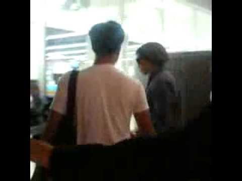 [Fancam]130825 Rain @ Suvarnabhumi Airport (BKK)_By Montakornp