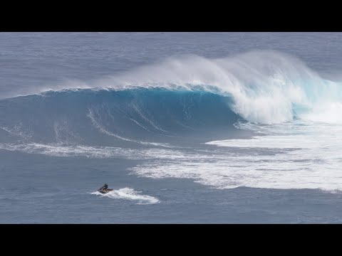 JAWS XXL!!! BIGGEST SWELL OF THE SEASON!!! (RAW CLIPS)