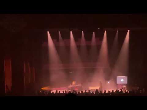 Ericdoa - Live @ Fillmore Miami Beach @ Smile! :D World Tour 2024 [Full Concert 1080p30]