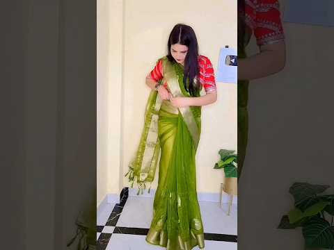 Hip pleats making tricks guide for Beginners | organza saree Draping trick #sareedrapping #ytshorts