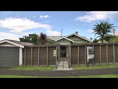 7 Tanners Road, Mangere Bridge - Walk through video