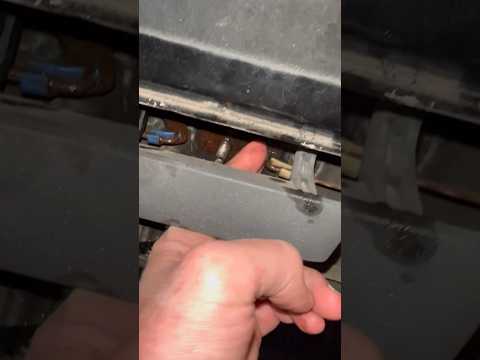 GMC Truck Bed Not Latching | Quick Fix #gmc #trucks #repair #diy