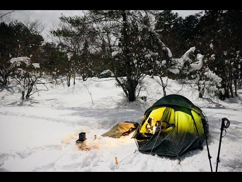 heavy snow, mountain camping #9