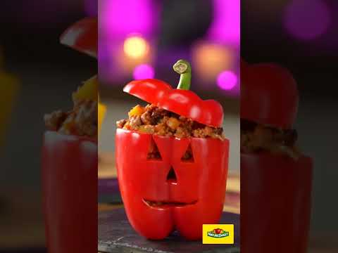 Halloween Recipe Fun - Chili Stuffed Peppers #shorts