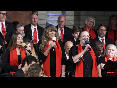 "Be Born In Me" – arr. David Hamilton, Ladies Trio: Kerysa Ford, Michelle Ritzer, Cinti