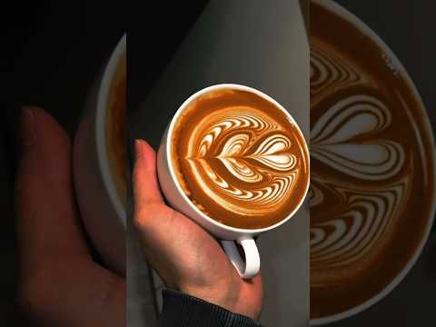 Wing tulip 💐 latte art💥#shorts