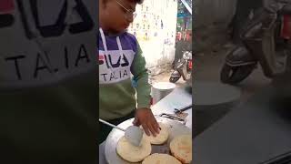 Ludhiana का Famous Amritsari Nutri Kulcha 😋🤤|| Ludhiana Street Food || #shorts #amritsarinutrikulcha