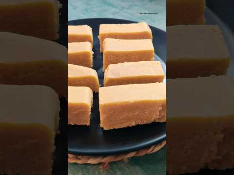 Melt in mouth Mysore Pak Recipe | Yashaswi's Kitchen #shorts #sweet #dessert